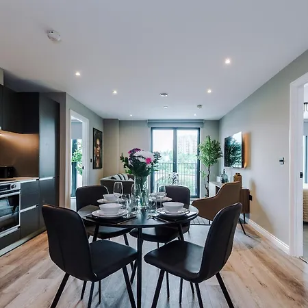 Stylish Centre Flat - Free Parking * 利兹