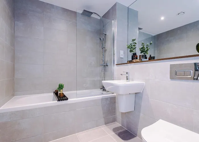 Stylish Centre Flat - Free Parking Διαμέρισμα *