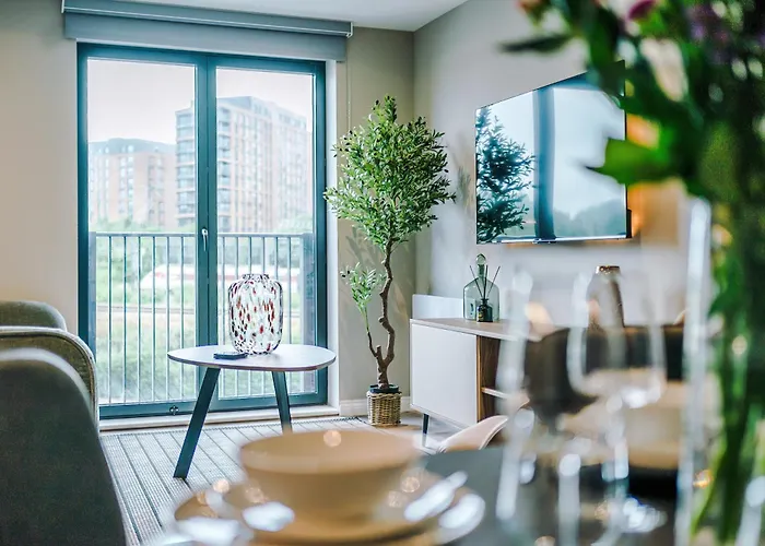 Stylish Centre Flat - Free Parking Λιντς