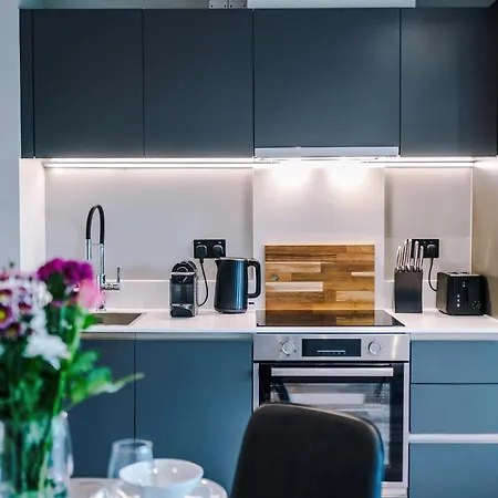 Stylish Leeds Centre Flat - Free Parking *