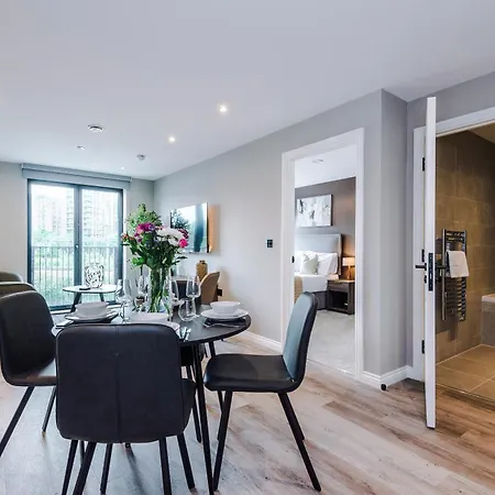 Apartment Stylish Leeds Centre Flat - Free Parking Leeds (West Yorkshire)