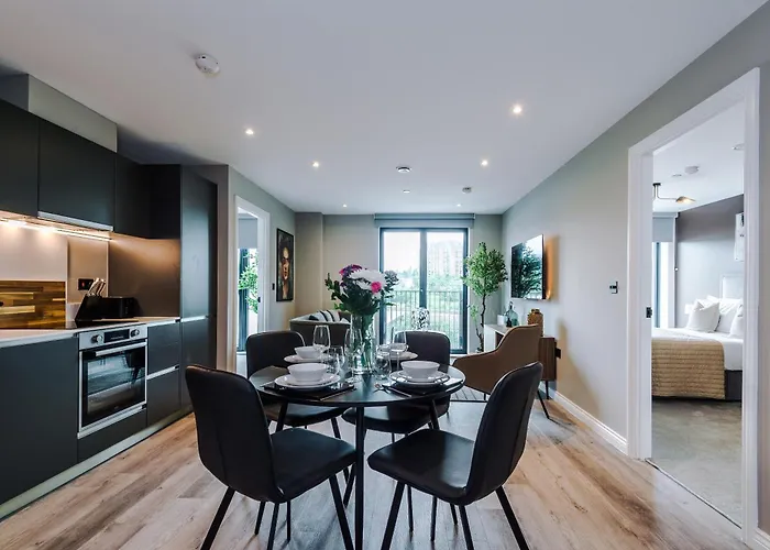 Stylish Centre Flat - Free Parking * Leeds (West Yorkshire)