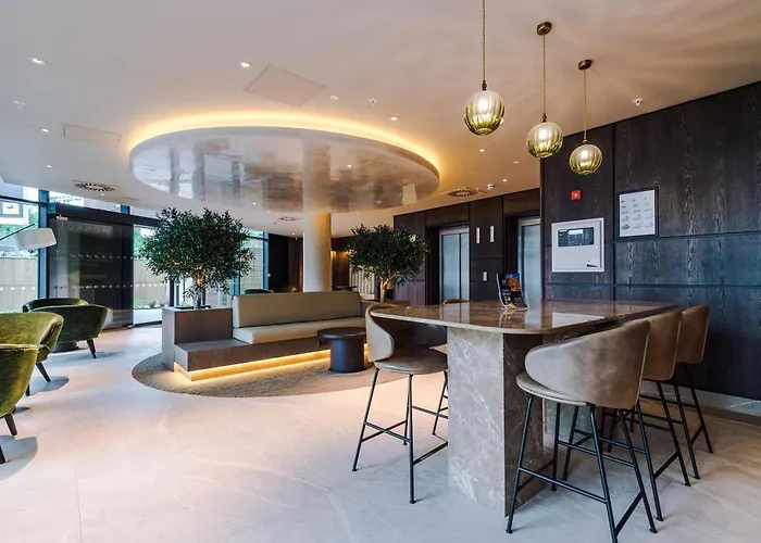 Stylish Centre Flat - Free Parking Leeds (West Yorkshire)