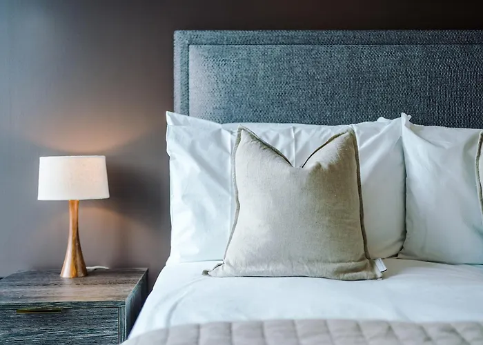 Stylish Centre Flat - Free Parking Apartment Leeds (West Yorkshire)